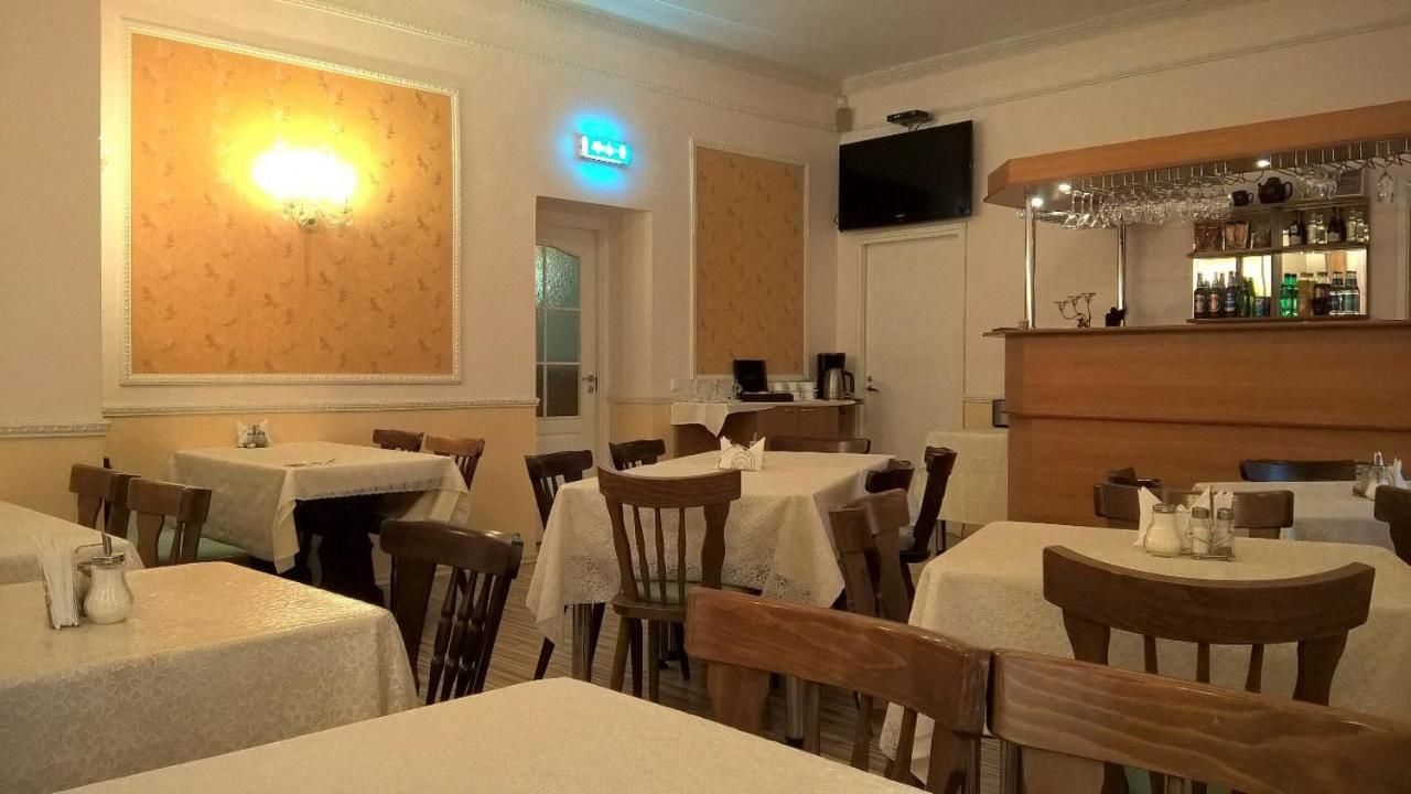 Отель Central Hotel Нарва-10